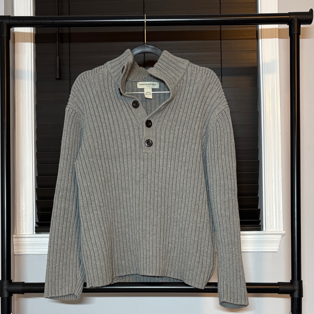 Banana Republic Factory Gray Ribbed Sweater